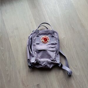 FJALLRAVEN KANKEN mini backpack in lavender